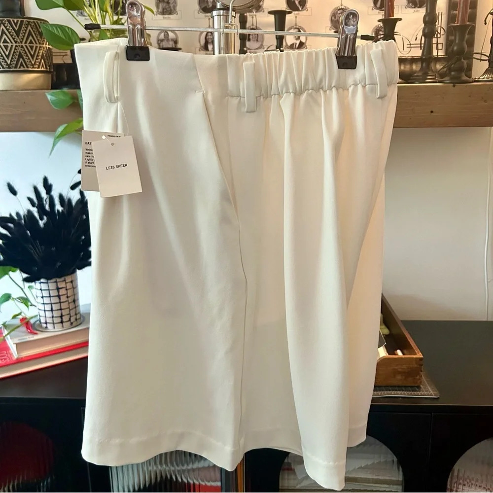 NWT Uniqlo High Waisted Slack Shorts - Picture 6 of 7